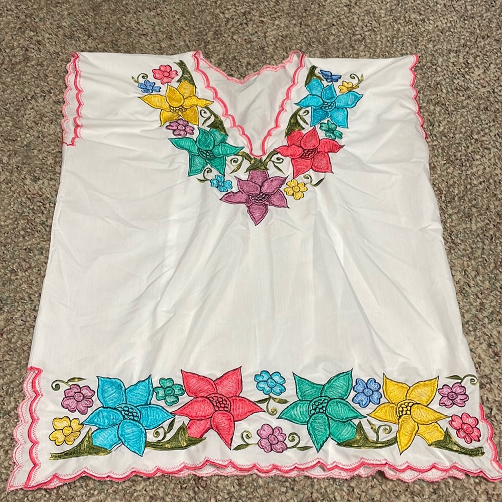 Vintage embroidered tunic top